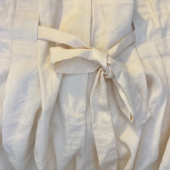 Elegant Cream Pants with Tie Waist - Picture 3 of 5